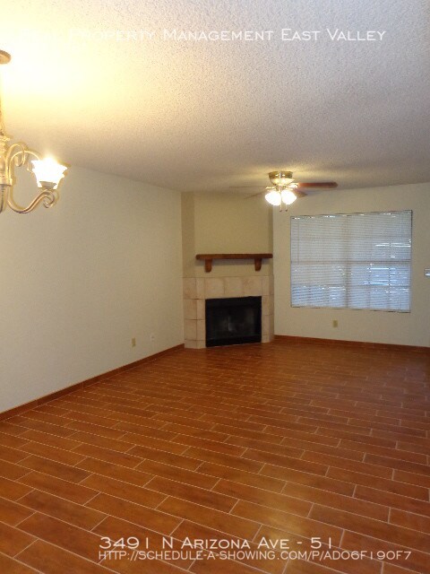Primary Photo - 3491 N Arizona Ave