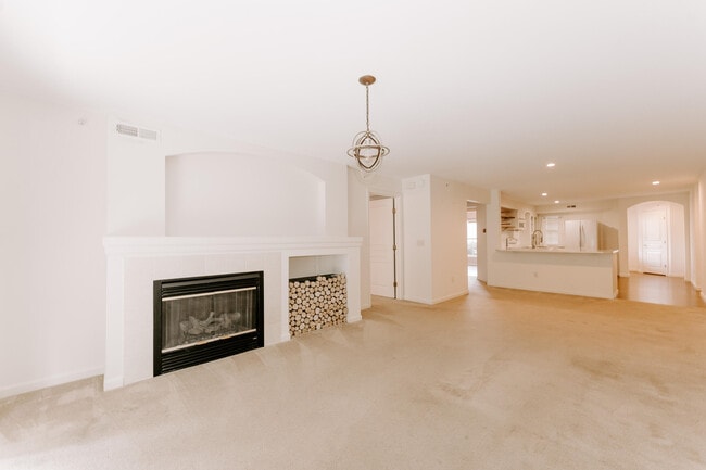 Building Photo - 559 Rivers Breeze Dr