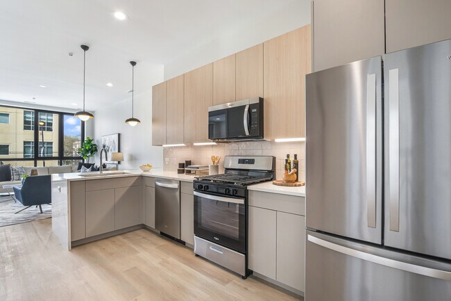 Foto del edificio - 5753 N Broadway