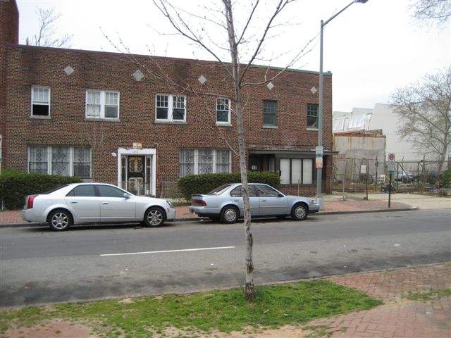 Building Photo - 1212-1216 4th St NW