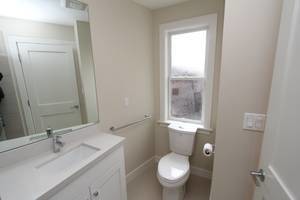 Building Photo - 906 Rhode Island St