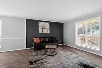Building Photo - 4806 Tapers Dr