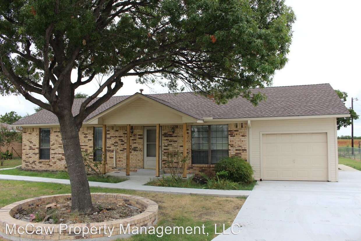 114 January Ln, Ponder, TX 76259 House Rental in Ponder, TX