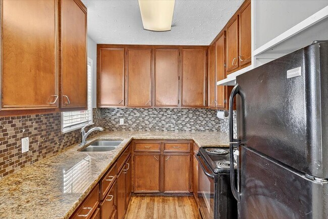 Foto del edificio - 11230 Blades- 3bed/1bath $1,195/month
