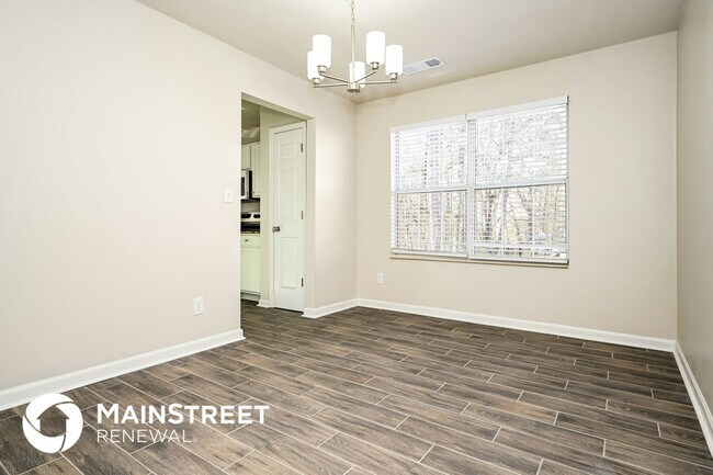 Foto del edificio - 6600 Browns Mill Ferry Dr