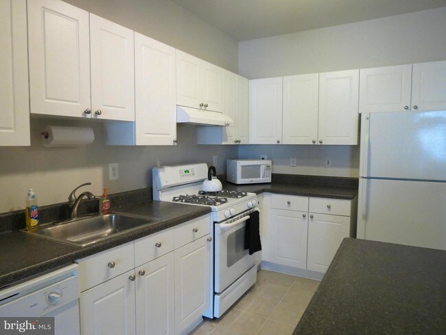 Building Photo - 11352 Aristotle Dr