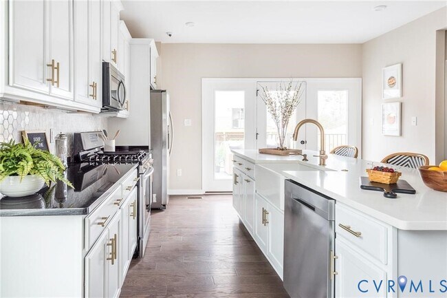 Foto del edificio - 1133 Broad Hill Dr