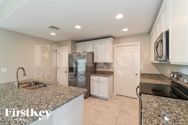 Foto del edificio - 3237 NW 41st Pl