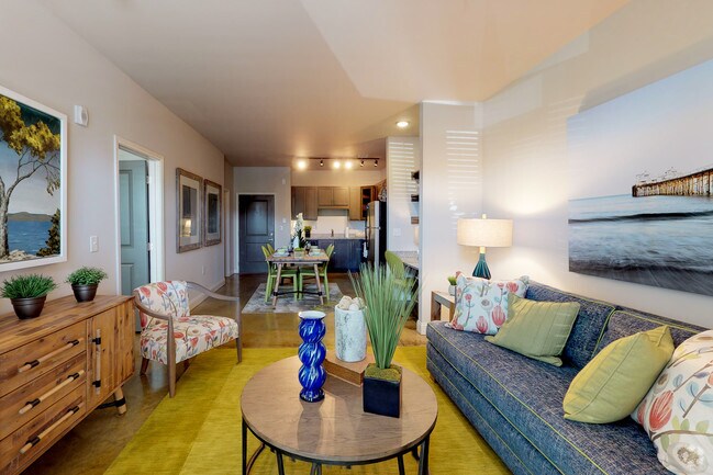 1HAB, 1BA - 819 ft² - Seapath on 67th