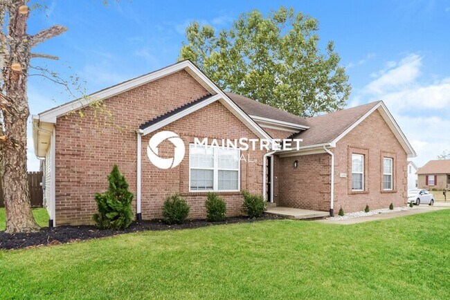 Foto del edificio - 3 Bedroom Pet-Friendly Home in SHELBYVILLE, KY with Main Street Renewal
