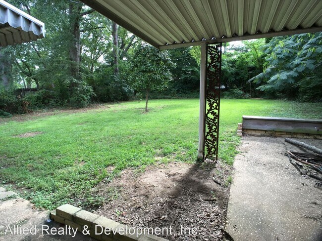 Building Photo - 3 br, 2 bath House - 68 Brookhaven