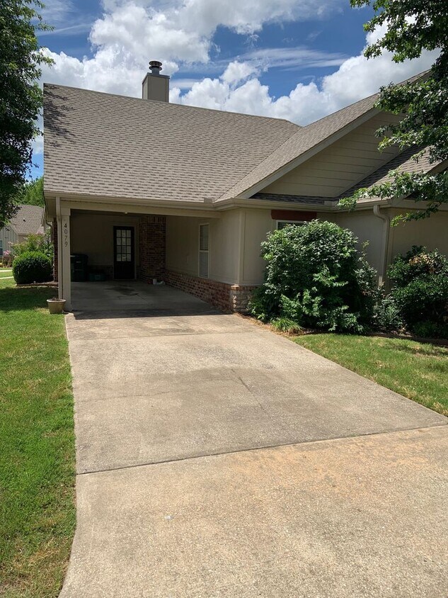 Foto principal - BEAUTIFUL HOME IN GREAT LOCATION!