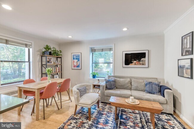 Building Photo - 2310 Ashmead Pl NW