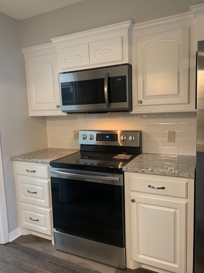 Foto del edificio - 44 Hickory Knoll