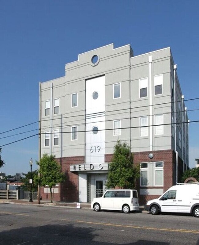Building Photo - 2BR/2FULL BATH! Down Town Wilmington ''The Weldon'', an art deco Brooklyn Arts district.