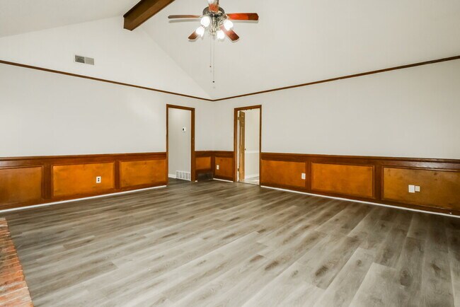 Foto del edificio - 7026 Cross Timber Ln