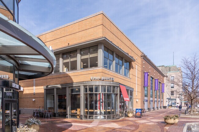 Exterior alternativo - The Residences of Sherman Plaza