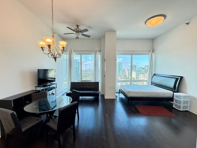 Foto del edificio - 757 N Orleans St
