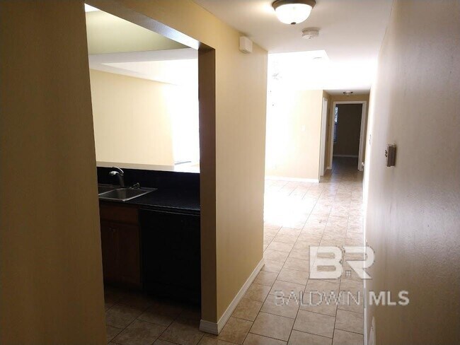 Foto del edificio - 20969 Bishop Rd