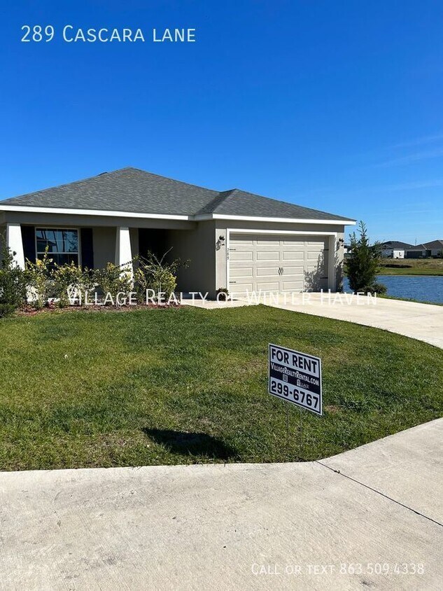 Primary Photo - Beautiful Spacious 4 Bedroom 2 Bathroom wi...