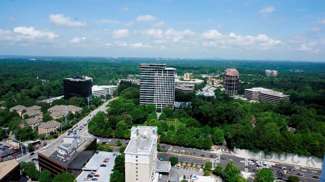 Building Photo - 3338 Peachtree Rd NE