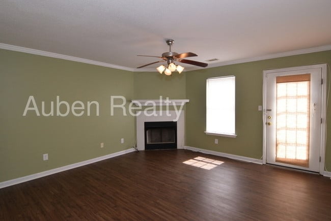 Building Photo - 4692 Brookwood Ln