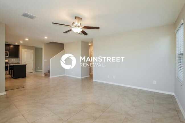 Building Photo - 4 Bedroom Pet-Friendly Home in Phoenix, AZ...