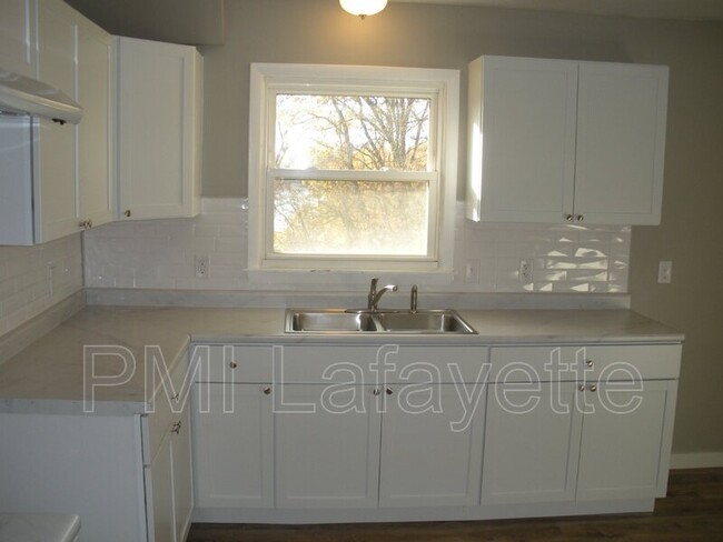 Building Photo - 8224 N 1175 W