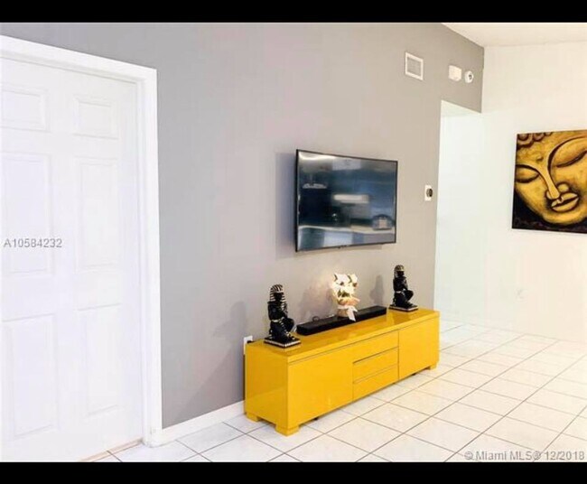 Foto del edificio - 9149 NW 119th Terrace