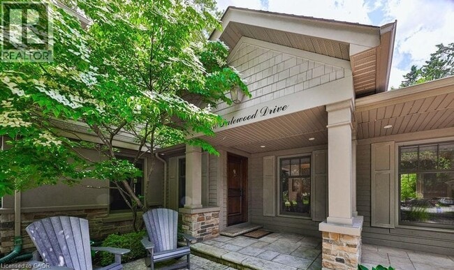 Building Photo - 250 Dalewood Dr