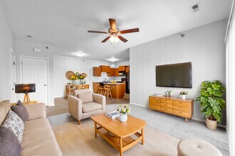 Living Room - Sterling Pointe Apartments