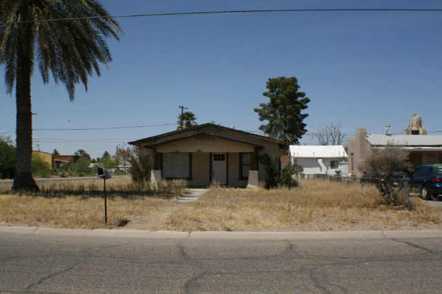 Foto del edificio - Cute 2 Bedroom/1 Bath in Good Condition