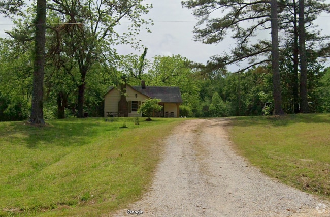 Building Photo - 6017 Marianna Rd