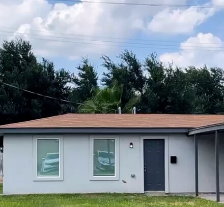 Foto del edificio - 820 Redwood Ave