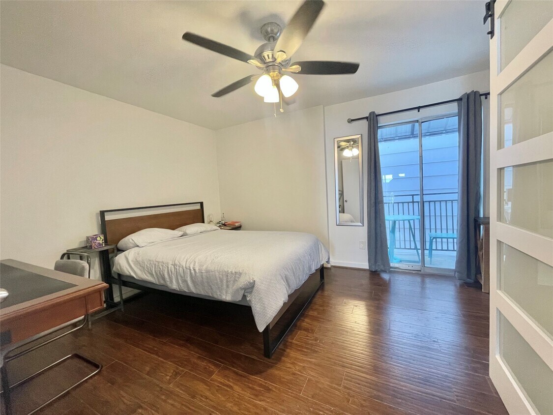 Building Photo - 412 Pacific St