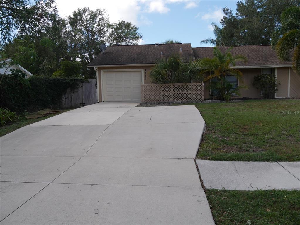 Primary Photo - 3026 Vinson Ave