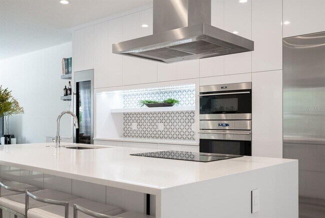 Foto del edificio - 8532 Bowden Way