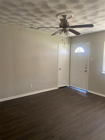 Foto del edificio - 5015 Dupont Dr