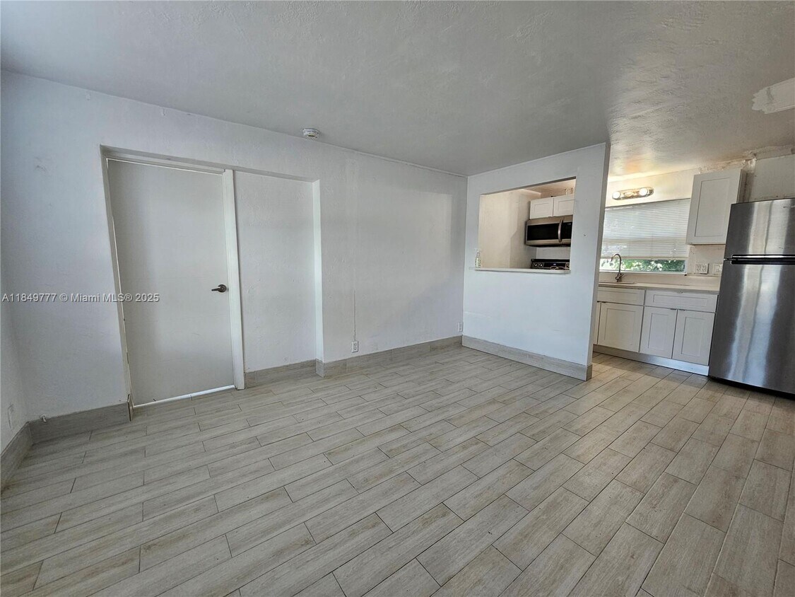 Foto principal - 26 SE 13th Terrace