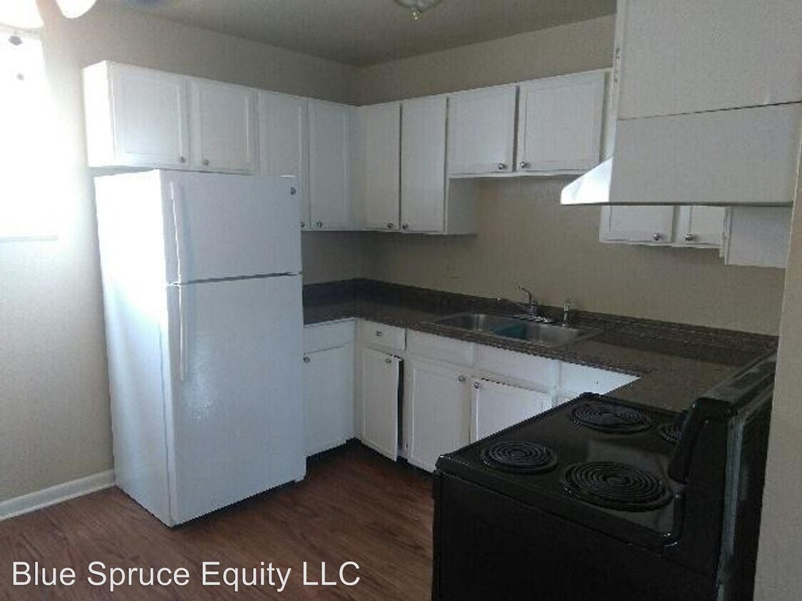 6981 Ash St, Commerce City, CO 80022 Room for Rent in Commerce City