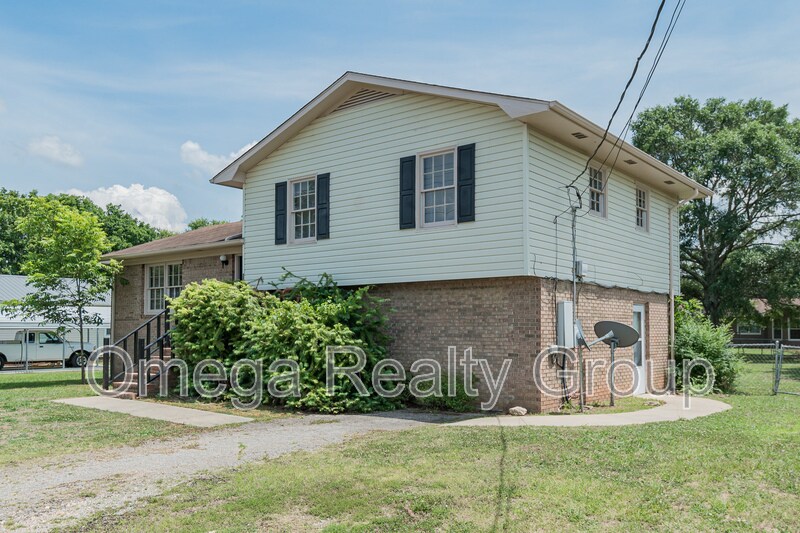 Primary Photo - 3010 Friendship Rd