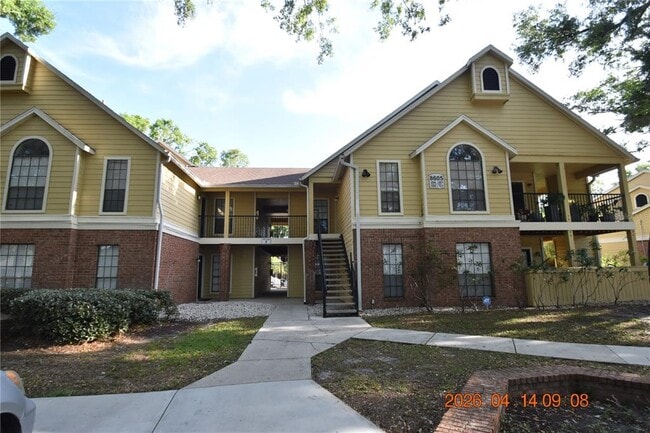 Building Photo - 8605 Mallard Reserve Dr