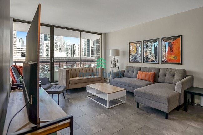 Foto del edificio - 1 BED & 1 BATH CONDO FOR RENT