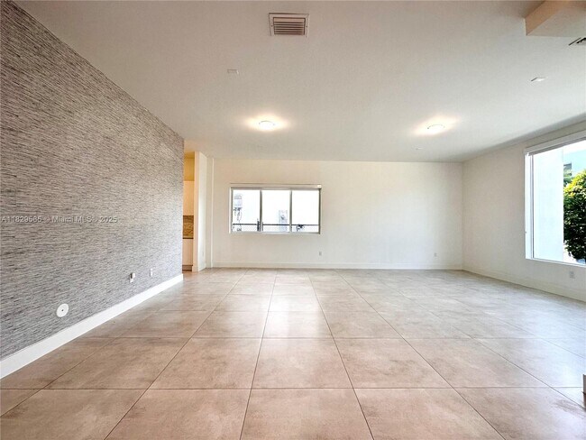 Building Photo - 10258 NW 74th Terrace
