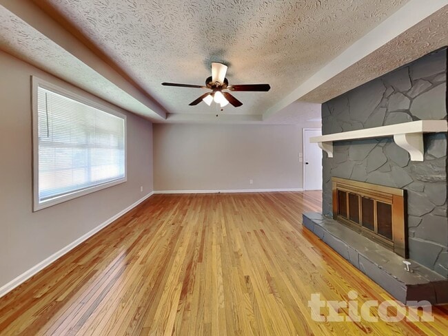 Building Photo - 3173 Rocky Point Ct