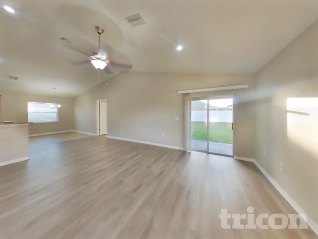 Foto del edificio - 2311 12th Ave E