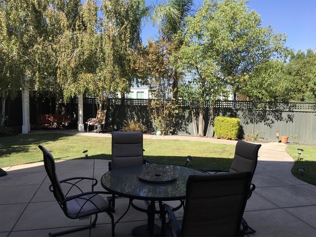 Foto del edificio - 2645 Castle Haven Ct
