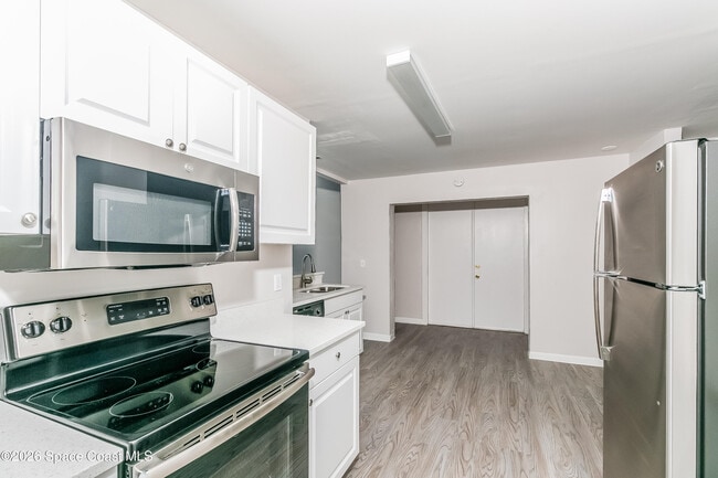 Foto del edificio - 1656 Parakeet Ct