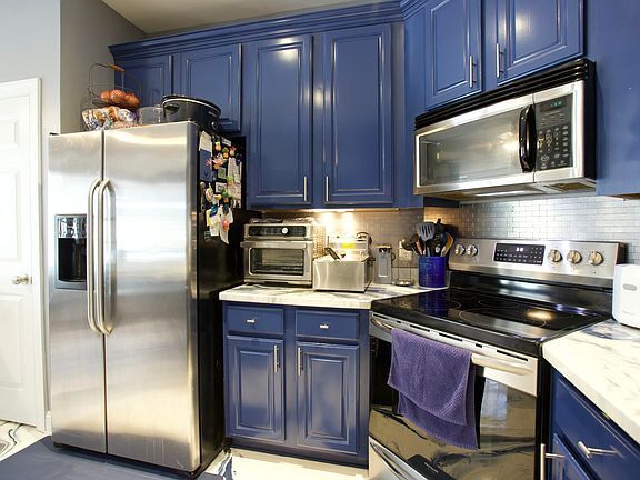 Building Photo - Build Equity While Leasing - Lease and Own...