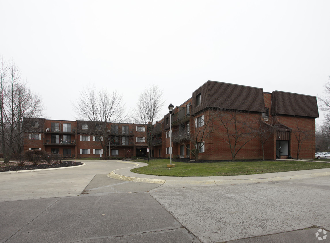 Primary Photo - Twinsburg Apartments